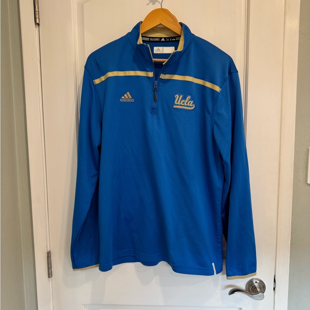 UCLA men’s blue half zip Bruins pullover in men’s medium